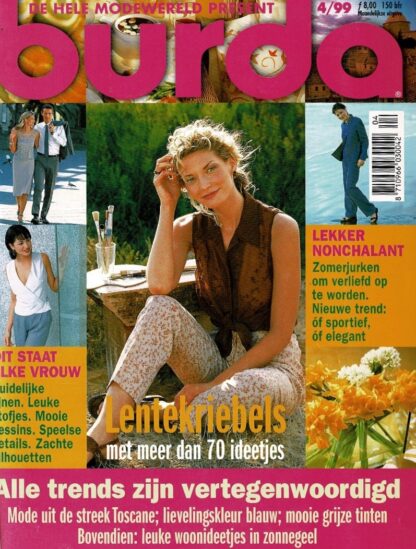 Burda 4/99 patroonbladen zitten vastgeniet