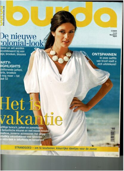 Burda 7/2009 patroonbladen zitten vastgeniet
