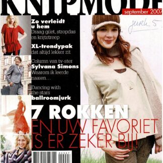 Knip Mode nr. 9 2007 patroonbladen zitten er los in