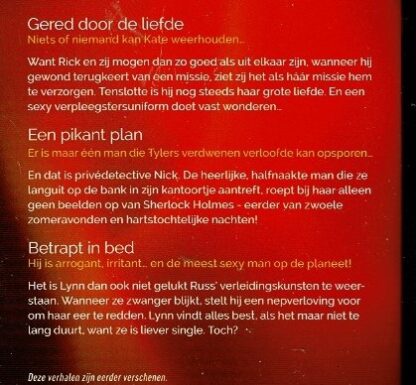 Intiem Favorieten 718: Gered door de liefde / Amy J. Fetzer ; Een pikant plan / Cara Summers ; Betrapt in bed / Shirley Rogers - Afbeelding 2