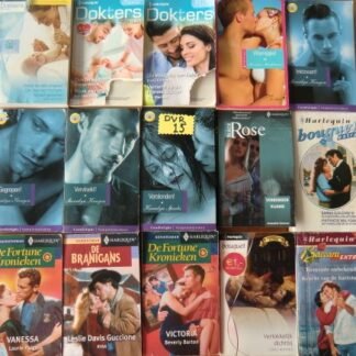 DVR 15: 15 diverse romannetjes voor € 3,50 (het zijn oudere boekjes)