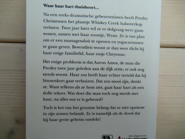 HQN Roman 132: Thuis in zijn armen / Brenda Novak