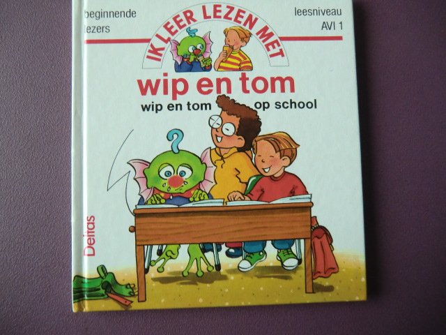 wip en tom op school / Brigitte Minne (AVI M3; harde kaft)