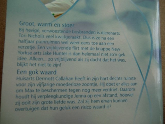 Dokters roman Extra 34: Groot, warm en stoer / Marion Lennox / Een gok waard / Dianne Drake