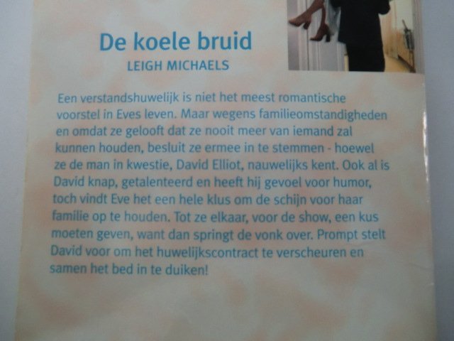 Bouquet 2348: De koele bruid / Leigh Michaels