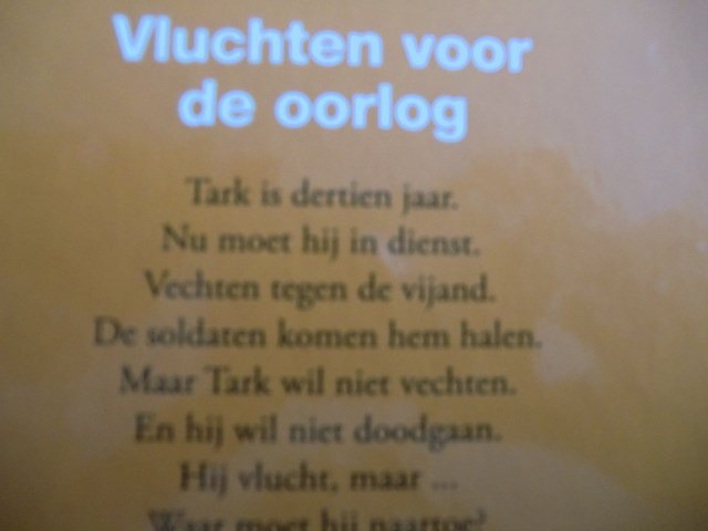 Vluchten voor de oorlog / Paul van Loon (AVI M5; harde kaft)