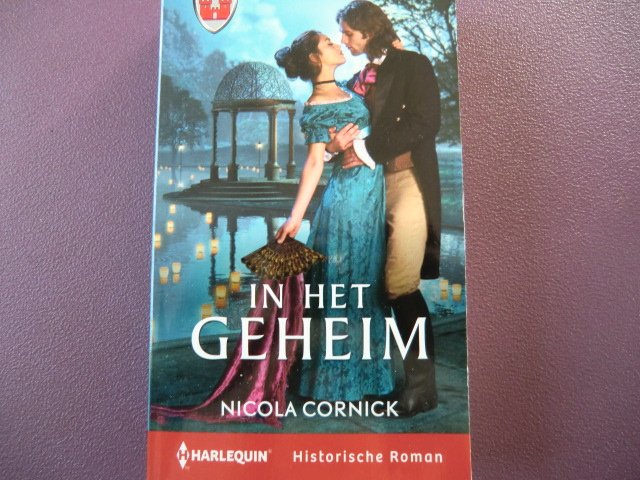 HHR 13: In het geheim / Niclola Cornick