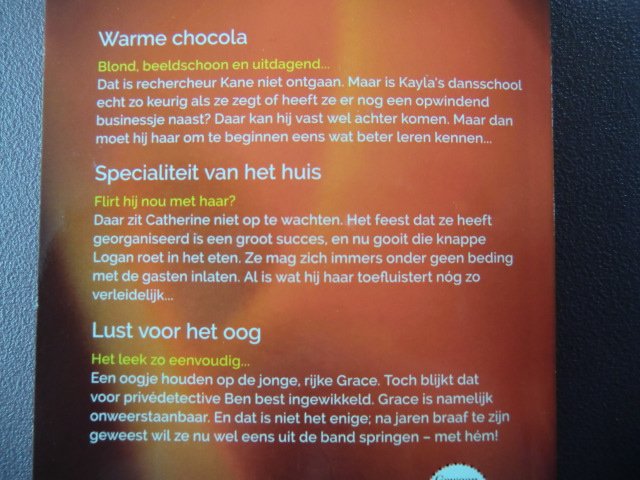 Intiem Favorieten 472: Warme chocolade / Specialiteit van het huis / Lust voor het oog / Carly Phillips