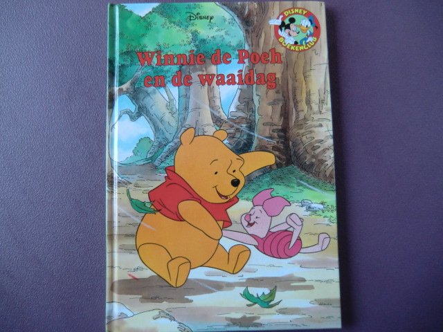 Winnie de Poeh en de waaidag (Disney Boekenclub; harde kaft)