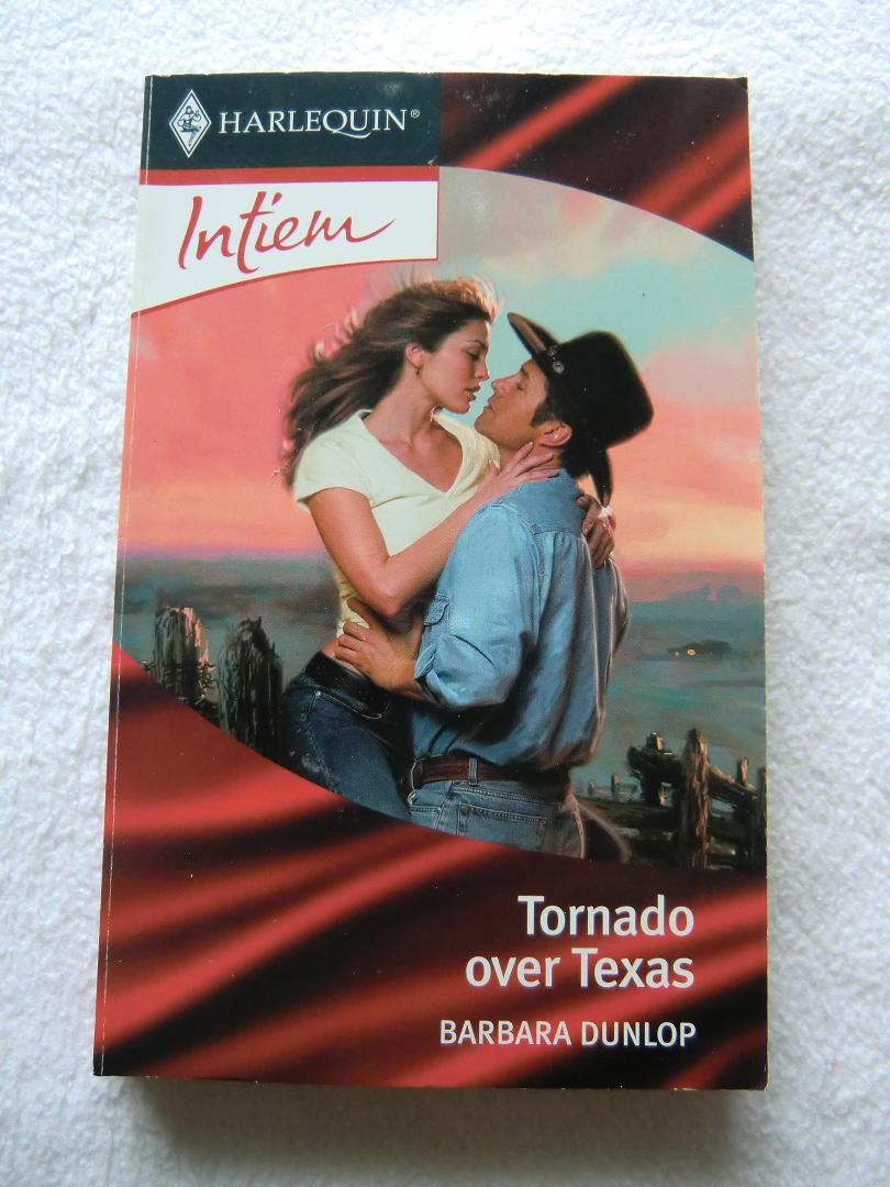Intiem_1555_Torn_4e8ca2cc4661c.jpg