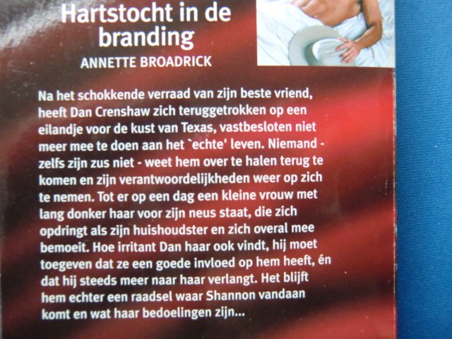 Intiem 1096: Hartstocht in de branding / Annette Broadrick