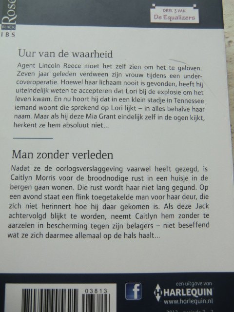 IBS Black Rose 38: Uur van de waarheid / Debra Webb ; Man zonder verleden / Cassie Miles