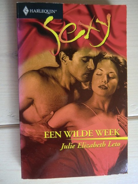 Sexy 21: Een wilde week / Julie Elizabeth Leto