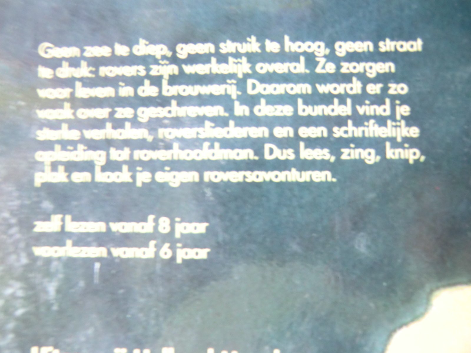 Het grote roversboek / Paul Biegel, Thijs Goverde en anderen ( AVI M5 ; Harde kaft )