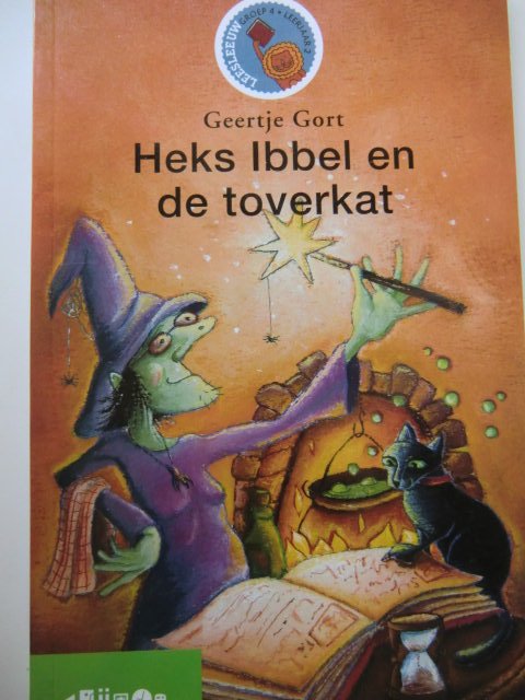 Heks Ibbel en de toverkat / Geertje Gort ( AVI 4/5 ; zachte kaft )