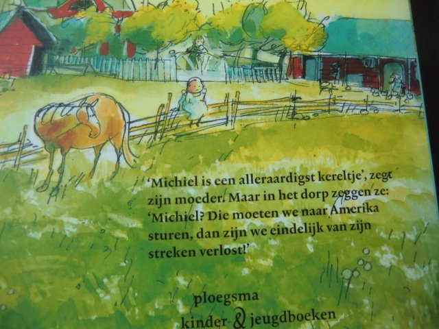 Michiel van de Hazelhoeve / Astrid Lindgren (AVI 8-9; Zachte kaft)