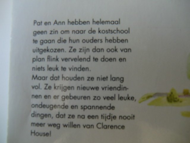 De dolle tweeling naar kostschool / Enid Byton ( AVI 7 / Zachte kaft)