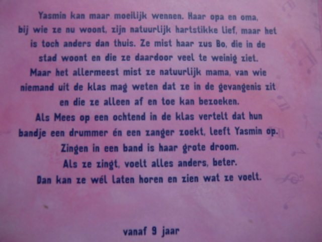 Klas van 25: Yasmin & friends / Ada Ooms (AVI E7; Harde kaft)