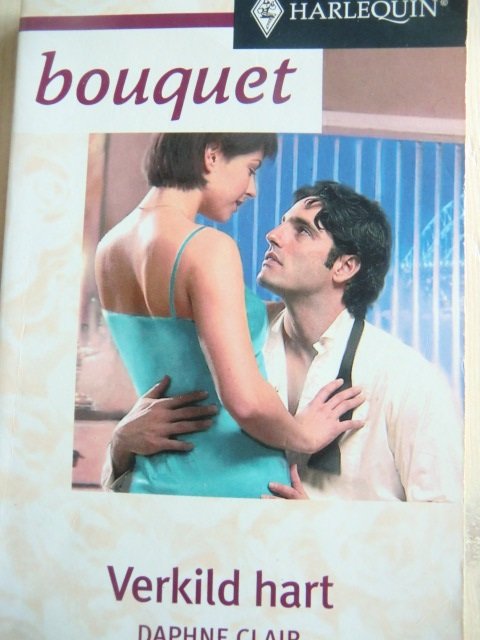 Bouquet 2302: Verkild hart / Daphne Clair