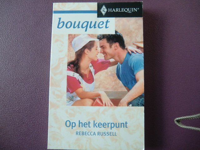 Bouquet 2377: Op het keerpunt / Rebecca Russell