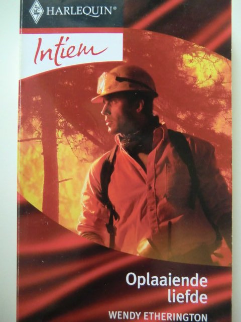 Intiem 1556: Oplaaiende liefde / Wendy Etherington