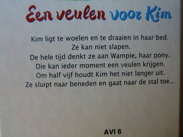 Een veulen voor Kim / Annemari Dragt (AVI E5 - M6 ; Harde kaft)