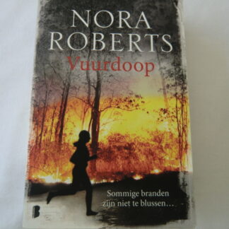 Vuurdoop / Nora Roberts (Paperback)