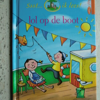 Ssst... ik lees! lol op de boot  (AVI Start ; harde kaft)