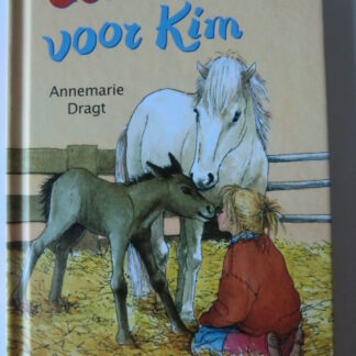 Een veulen voor Kim / Annemari Dragt (AVI E5 - M6 ; Harde kaft)